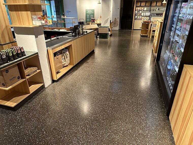 Bitu-Terrazzo® im Ladengeschäft der Firma Markta.at aus Wien 