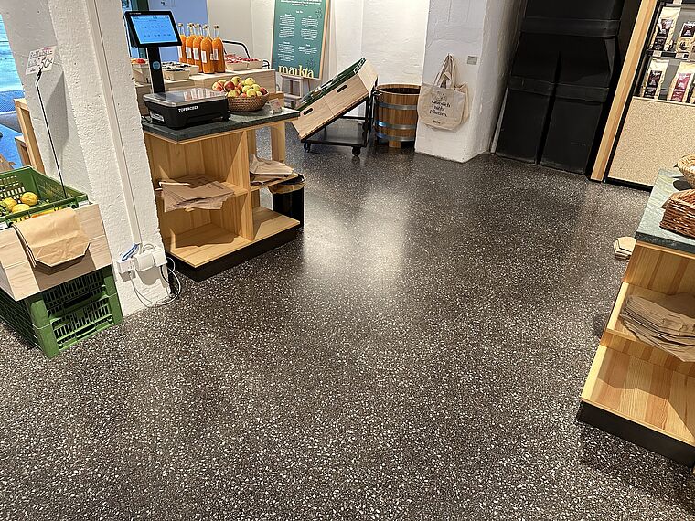 Bitu-Terrazzo® im Ladengeschäft der Firma Markta.at aus Wien 