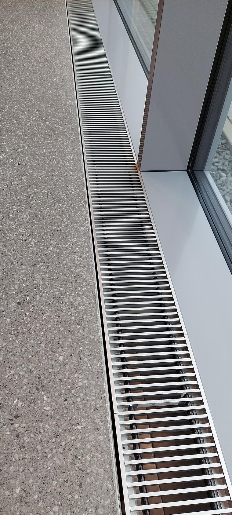 Schwimmbad Logopädie in Strassen / Luxembourg