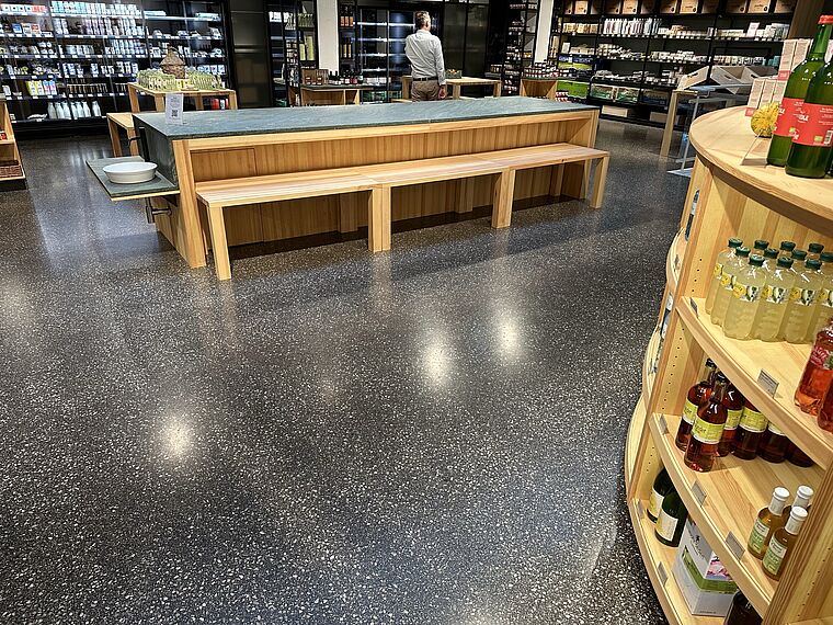 Bitu-Terrazzo® im Ladengeschäft der Firma Markta.at aus Wien 