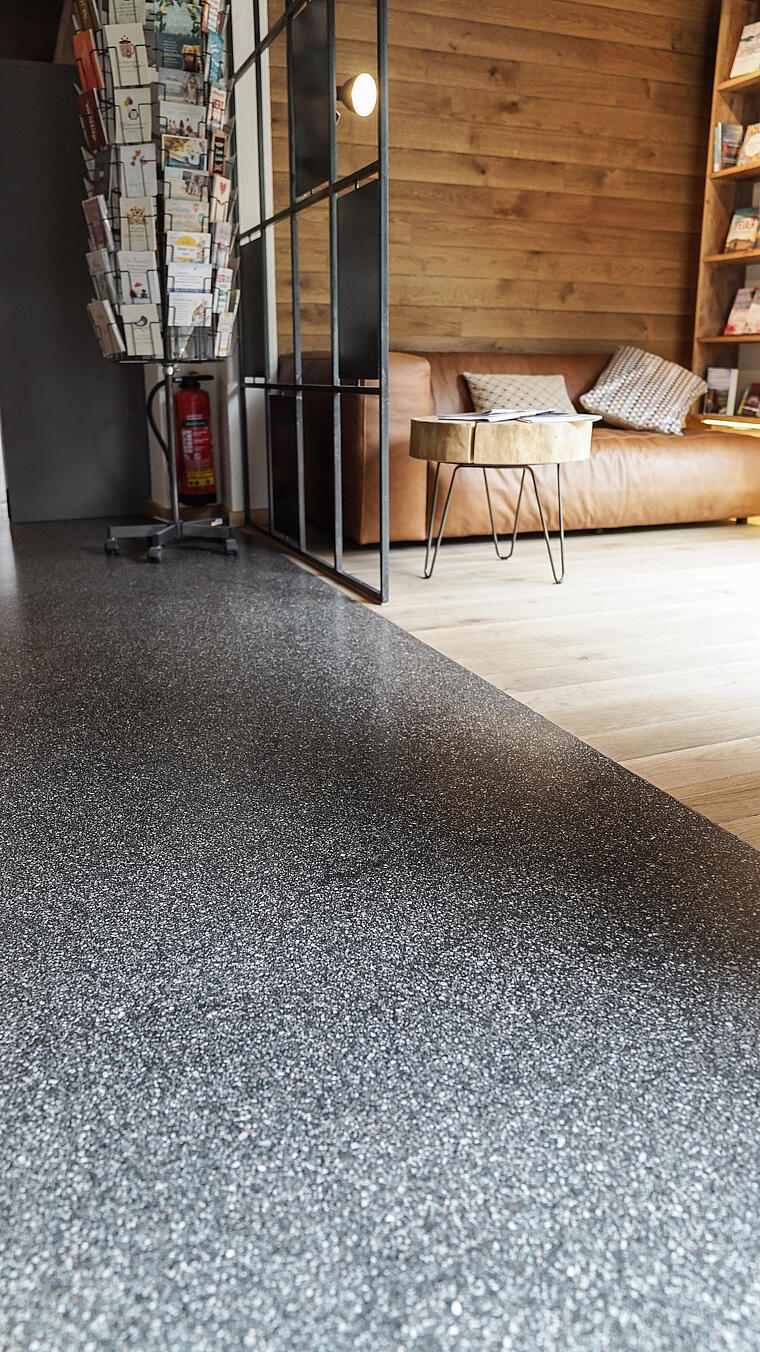 CVJM Hotel und Restaurant Jung, Zeitgemäß, Leger